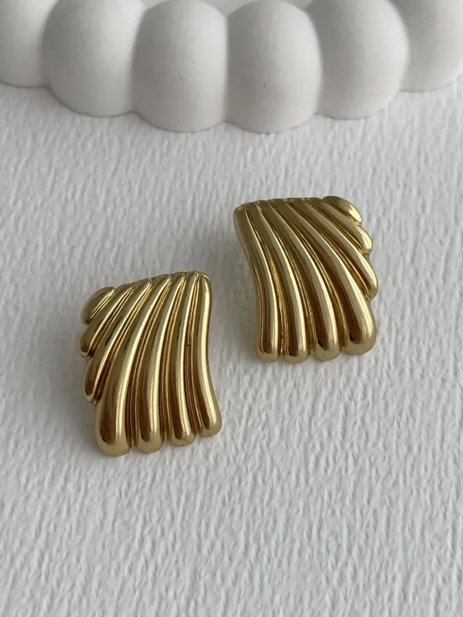 Çelik Tırtık Desen Geometrik Tasarım Gold Küpe